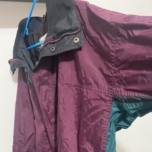 Columbia windbreaker